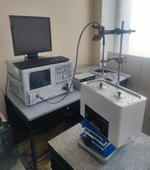 Szerokopasmowa spektroskopia dielektryczna (VNA)